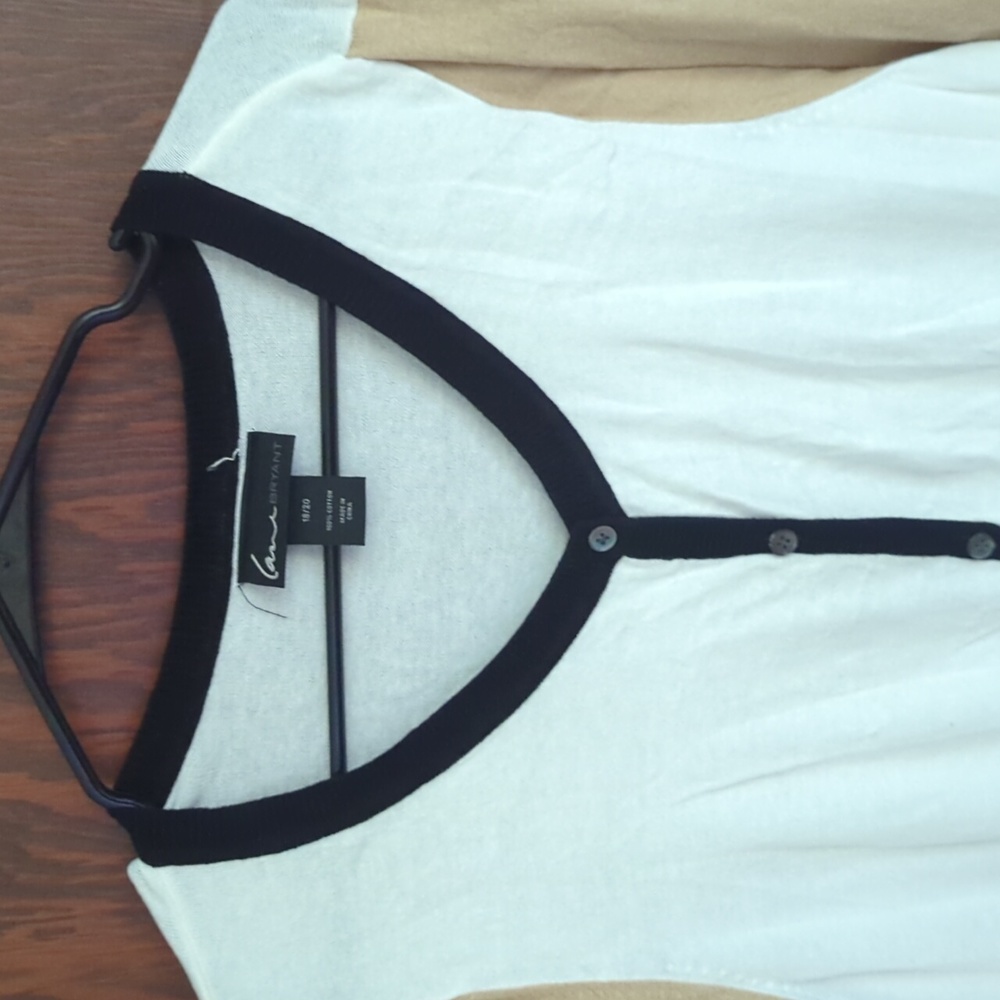 Lane Bryant White, Tank, And Black 3/4 Sleeve Cotton Button Cardigan Size 18/20 - Picture 3 of 6
